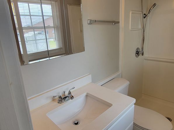 110 Hammond St, Winterville, NC 28590