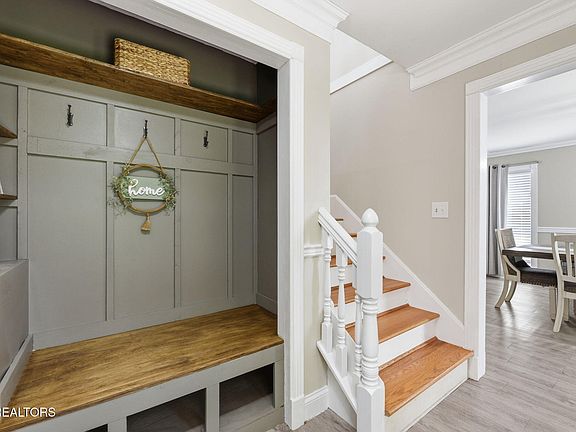 5th image of 146 Peachtree Cir