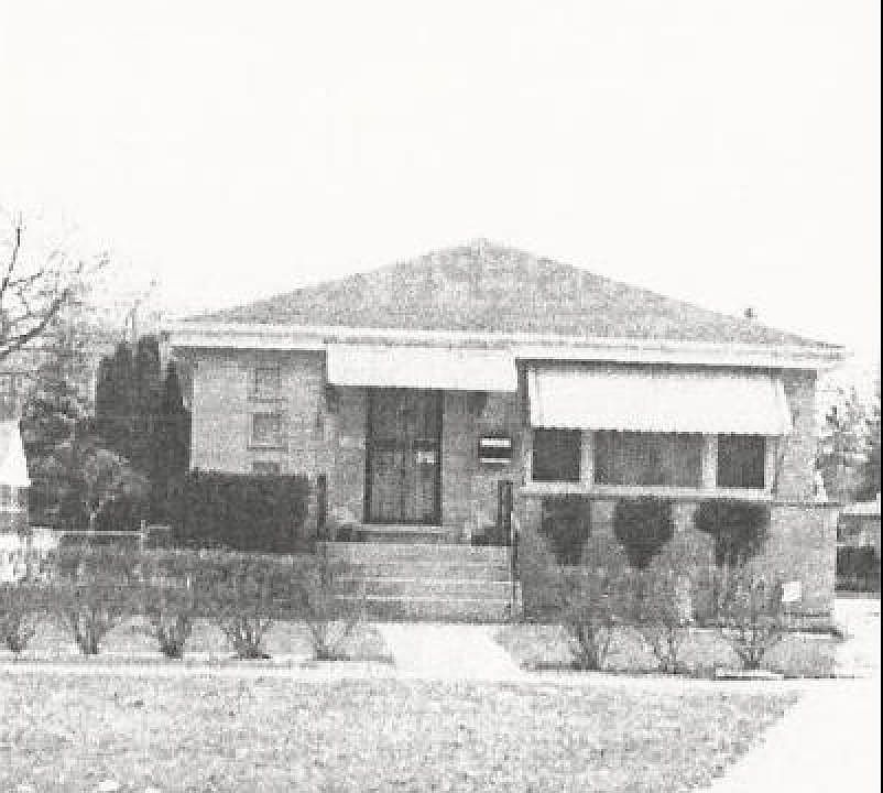 1st image of 1137 Westchester Blvd