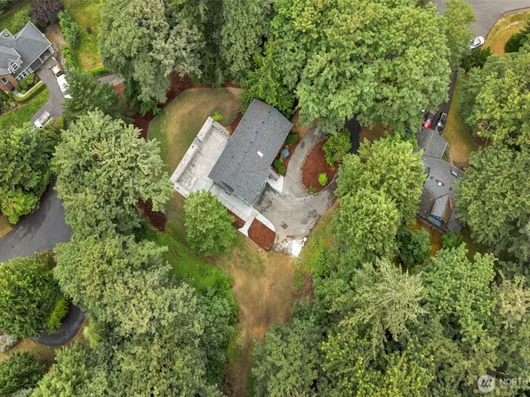 28622 183rd Court SE, Kent, WA 98042