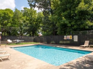 320 W Lebanon Ave #14, Elon, NC 27244