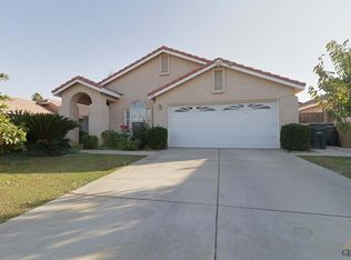 9425 Lanneau Ct, Bakersfield, CA 93311