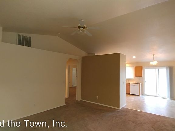 2nd image of 33 N Elijah Dr