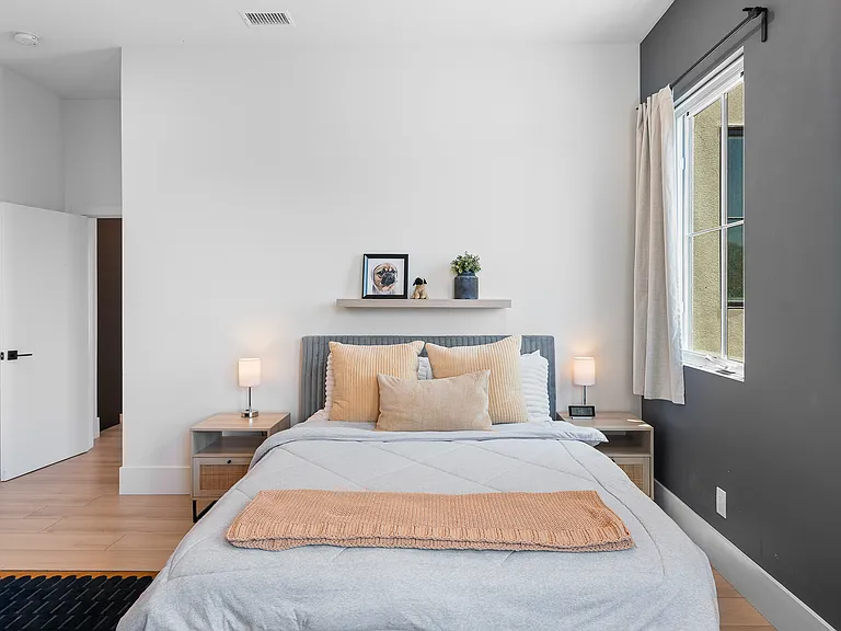 9817 Lorraine Ridge Trl — Photo 60