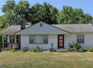 789 Vail Rd, Parsippany, NJ 07054