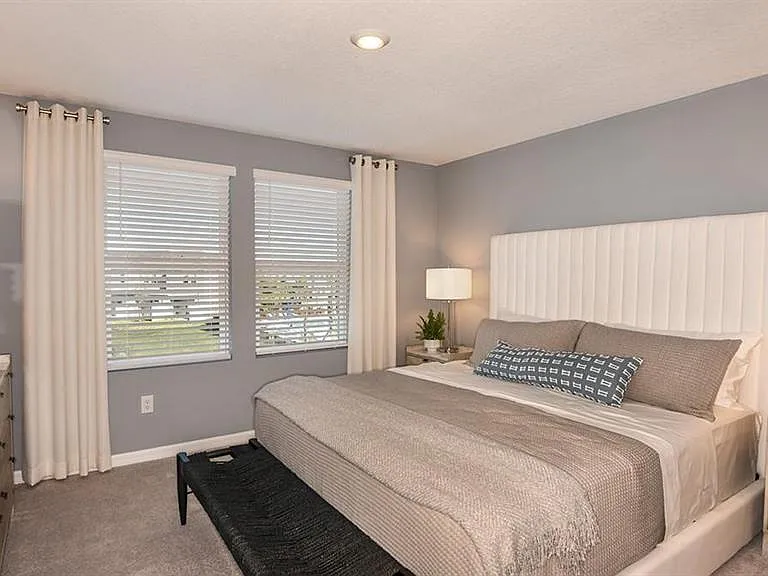 11825 Glenside Ter — Photo 14