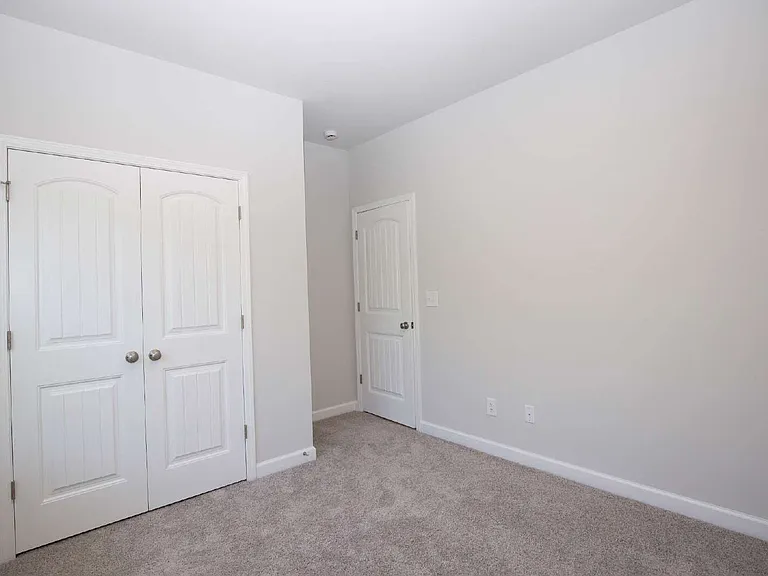 132 Michter St — Photo 30