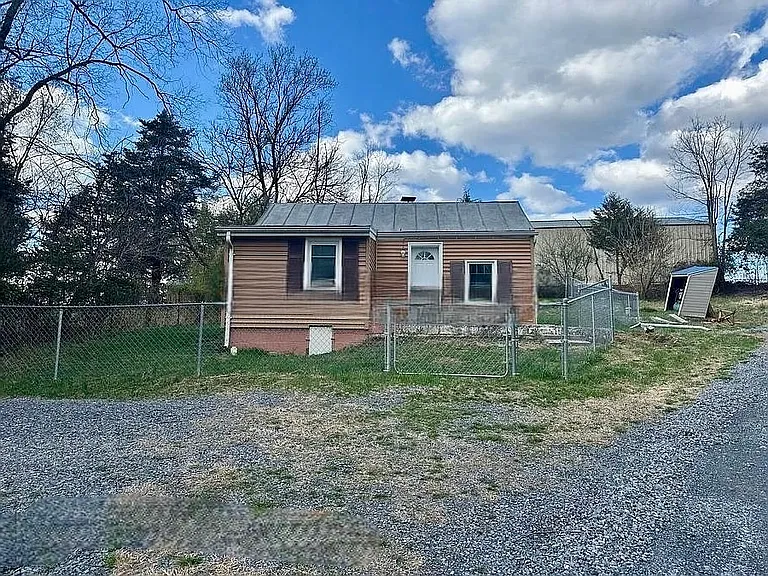 27188 Old Valley Pike #MAIN — Photo 4