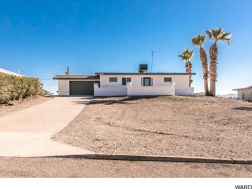 1st image of 2856 Bamboo Dr