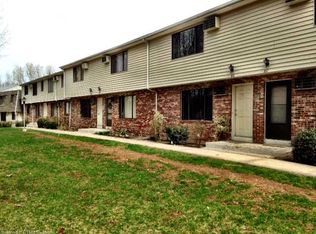 818 Blackstone Vlg, Meriden, CT 06450