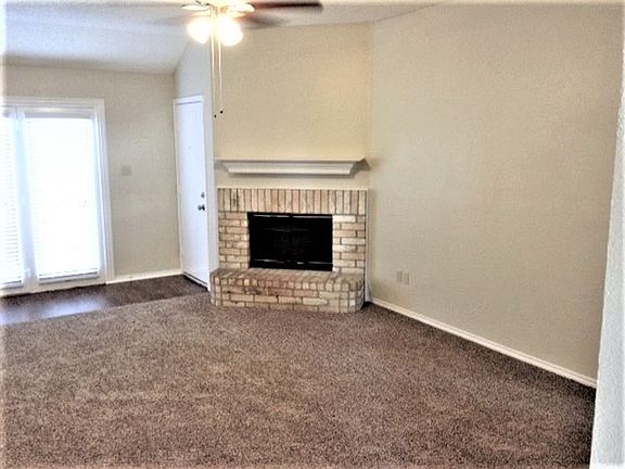 3rd image of 2021 Creek Royal Dr