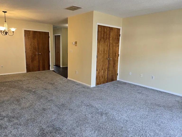 1300 Capitol Ave #C — Photo 7