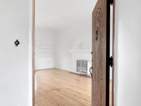 Vista (Loboda 1327), 1327 N Vista St #1329-207, Los Angeles, CA 90046
