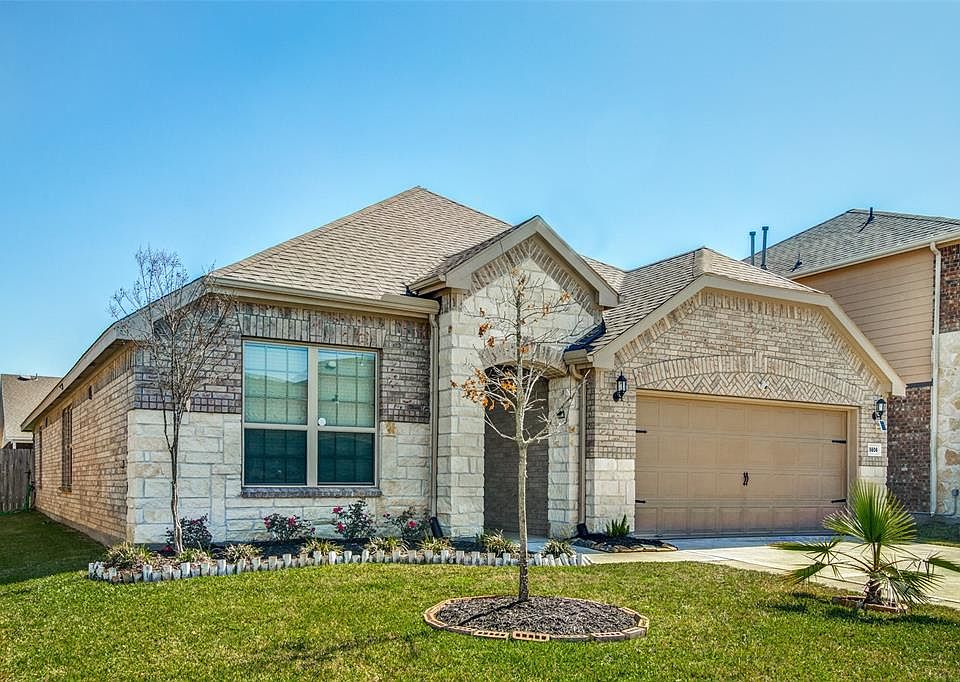 1st image of 15606 Eagle Valley Dr
