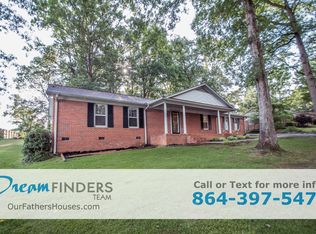 150 Lake Forest Cir, Easley, SC 29642