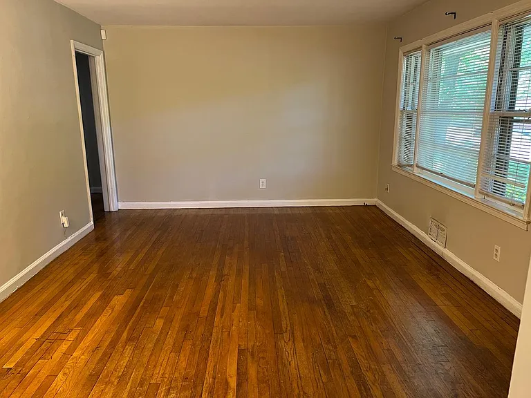 2832 Monticello Pl — Photo 5