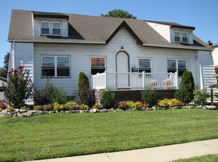 3090 Yost Blvd, Oceanside, NY 11572