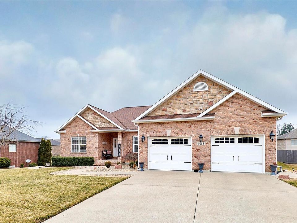 1st image of 1418 Trevino Dr