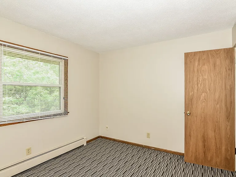 236 Madison St — Photo 14