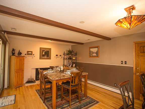 2nd image of 1063 Alta Vista Dr