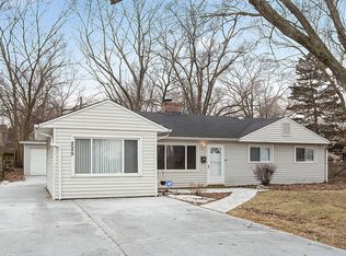 225 Sauk Trl, Park Forest, IL