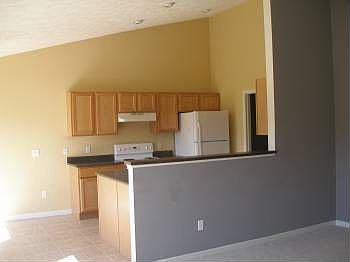 3rd image of 6416 Silverstone Ln