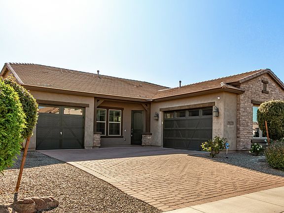 5th image of 3121 E Powell Pl