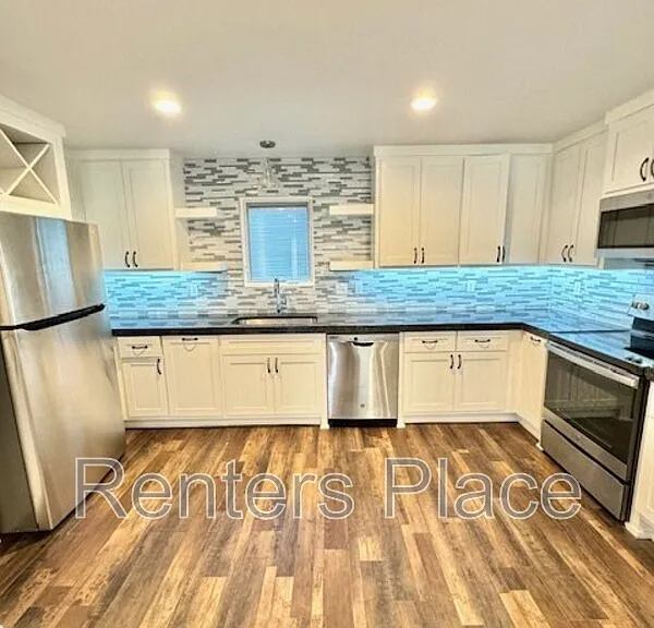 807 S Trenton Ave #2 — Photo 3