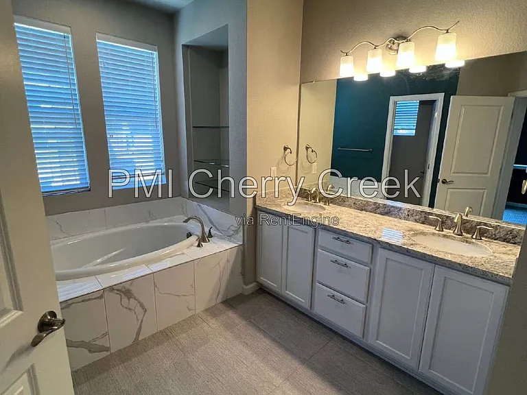 9010 E Caley Way — Photo 18
