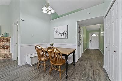 1st image of 4011 Owen Ln #1E-689722
