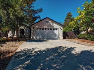 1901 Dellwood Dr, Redding, CA 96003