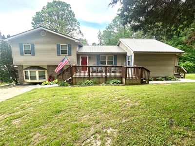 642 E Long Hollow Rd, Rock Spring, GA, 30739