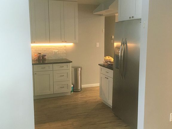 2nd image of 2631 Arlington Ave