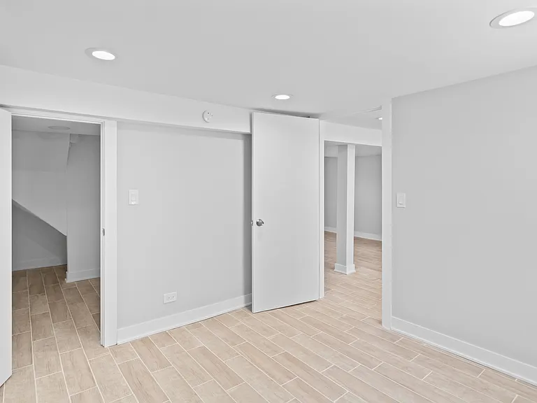 5831 N Miltimore Ave #GARDEN — Photo 10