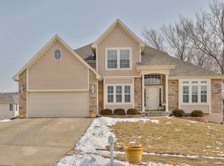 6017 Highland Ave, Kansas City, MO 64110