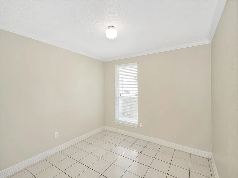 2311 Lemonwood Ln — Photo 14