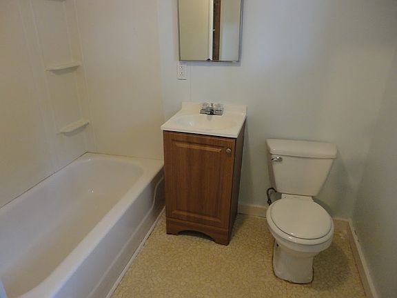 5th image of 707 W Edwards Ave #50X100