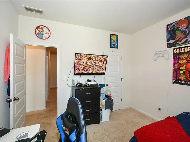 2610 Ravencliff Dr — Photo 29