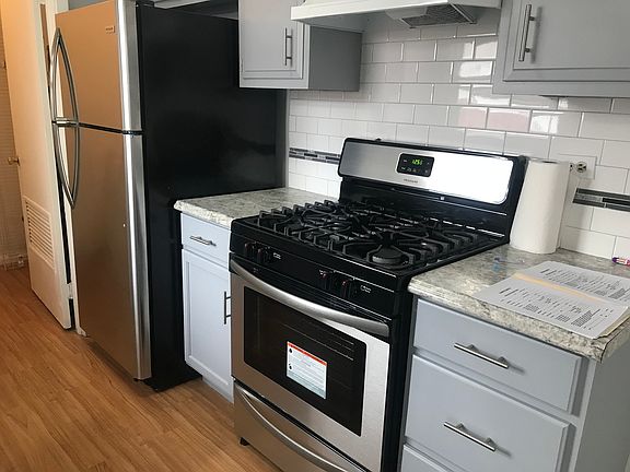 2nd image of 1788 Jamestown Cir