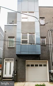 856 N Leithgow St, Philadelphia, PA, 19123