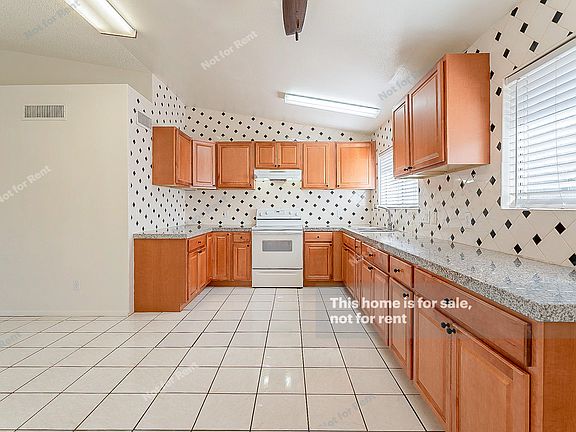 4th image of 7165 W Mulberry Dr