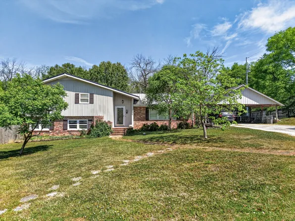 1601 Swanson Blvd, Fayetteville, TN 37334