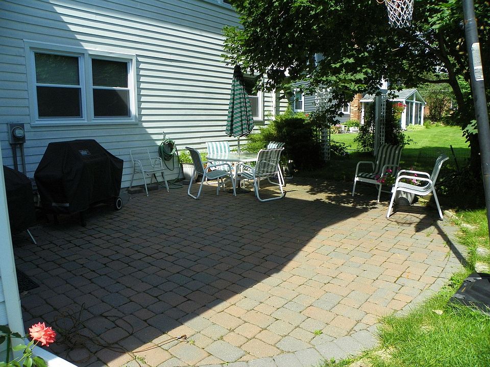 2nd image of 1149 Candlewood Dr