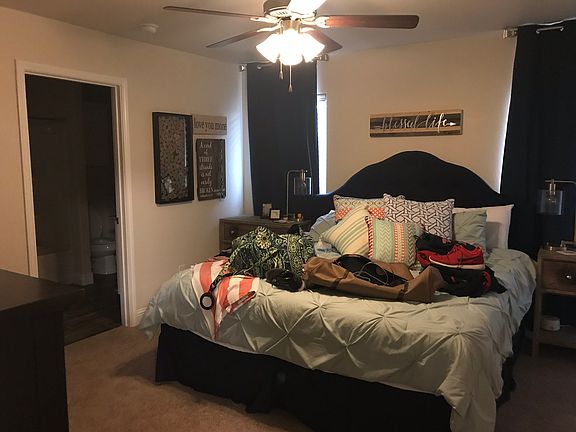 3rd image of 9504 Sagebrush Ave