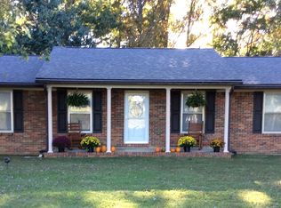 118 Grand View Dr, Smithville, TN 37166