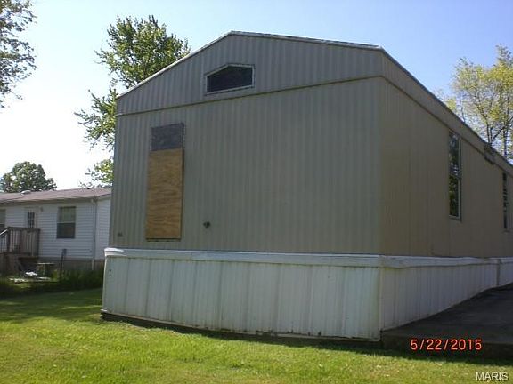 3rd image of 3629 Gertrude Dr