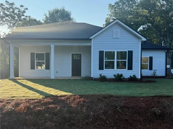2163 W Highway 16 St, Newnan, GA 30263