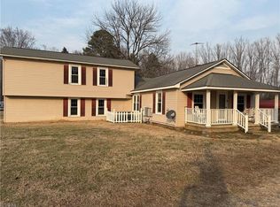 6942 Carbonton Rd, Sanford, NC 27330