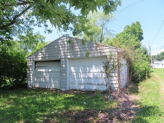 5th image of 608 W Cromer Ave
