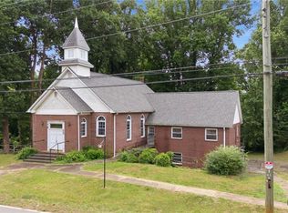 210 Oak Grove Rd, Elkin, NC 28621